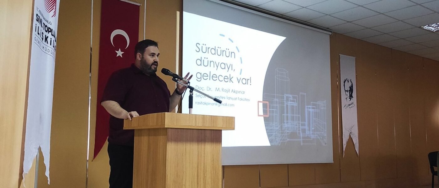 “Değerlerle Yükselen Güçlü Aile ve Bilinçli Gelecek” Konulu Konferans Serimiz Tamamlandı